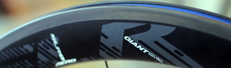 Roţile Giant SLR 1 AERO – perfecte pentru competiţii la nivel înalt